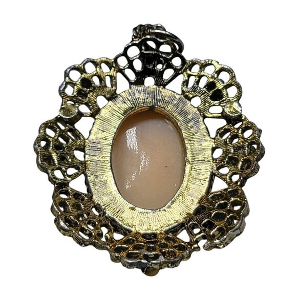 Vermeil Carved Shell Cameo Pendant Faux Pearl Accent Gold Tone Sterling Silver - Picture 6 of 14